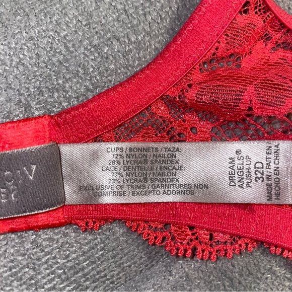 Victoria’s Secret lace dream angels push up bra size 32D - Picture 5 of 8